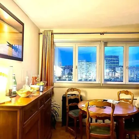The Cosy Eiffel Apartment Paris Exterior photo