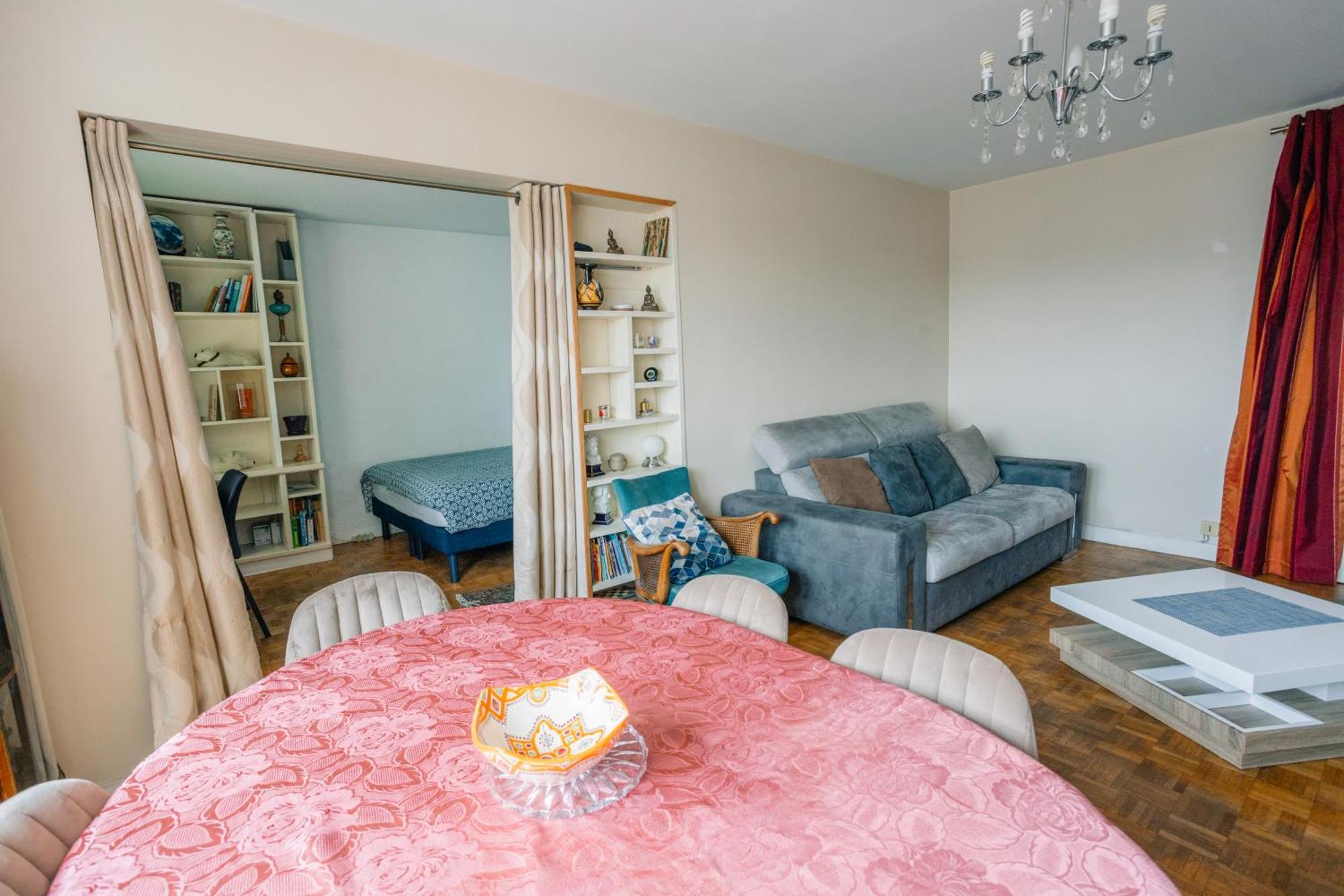 The Cosy Eiffel Apartment